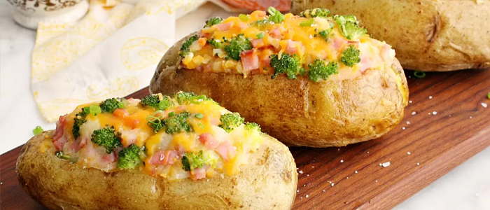 Baked Potato With Cheese & Onion 